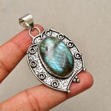 Ciondolo gioiello fatto a mano