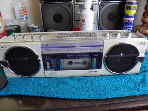 Sharp boombox radio - sharp,