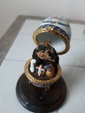 Uova con presepe Uovo Di Porcellana Ceramica Stile Faberge Limoges 