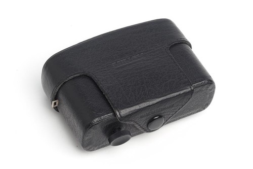 Minox custodia pelle - 35,