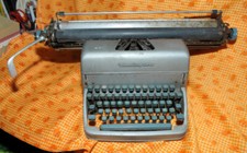 Macchina da scrivere "