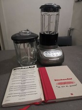 Frullatore KitchenAid completo due boccali con ricettario e istruzioni.
