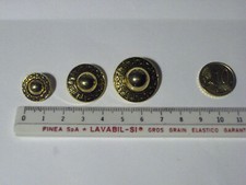 BOTTONE COLOR ORO GRECA STILE VERSACE 3 MISURE NUOVO DIAMETRO 1,5 - 2 - 2,4 CM