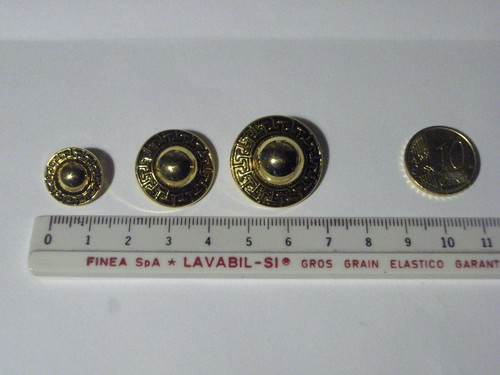 Bottone color oro greca stile - oro,