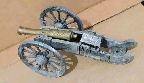 Denix replica coloniale