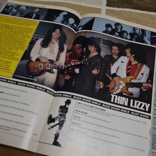 Large thin lizzy phil - thin,