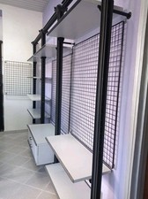 PRIVATO VENDE MOBILI SCAFFALI GRIGLIE ARREDAMENTO NEGOZIO UFFICIO CASA