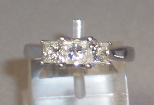 Anello fidanzamento oro - di,
