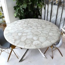 Tavolo in quarzo bianco