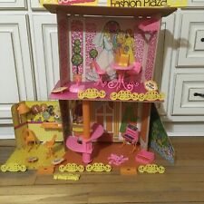 VINTAGE 1975 BARBIE MATTEL