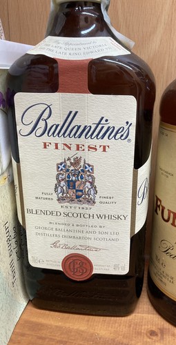 Ballantine finest scotch - ballantine's,