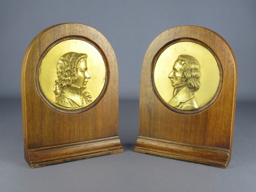 Fermalibri legno scultura