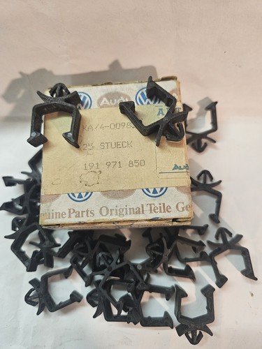 Genuine 191971850 clip - 1x, vw