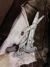 ALZAVETRO ELETTRICO ANTERIORE