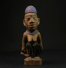 Statua tribale africana in
