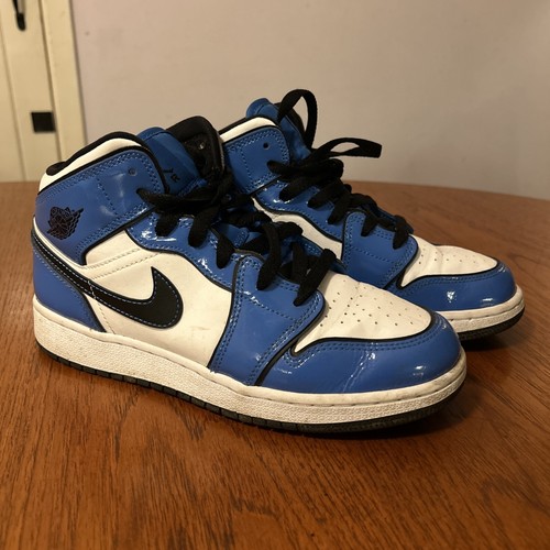 Nike air jordan mid - mid, "signal