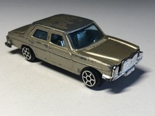 3 pollici 1974 Mercedes-Benz