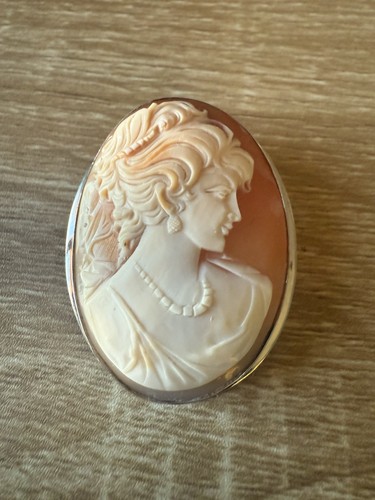 Cammeo raffigurante dama - cammeo,