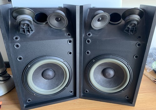 Bose 301 black - black, monitor