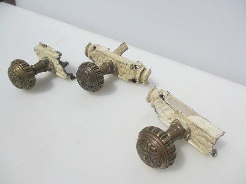 Pomelli per porta vittoriani