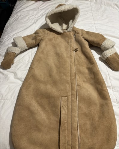 Sherpa baby bunting - 3-6, mesi
