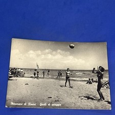 MIRAMARE DI RIMINI GIOCHI DI SPIAGGIA Bianco e nero  - Cartolina