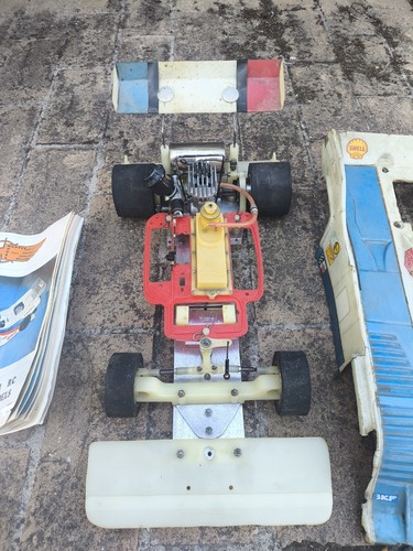 Car 2000 vintage - rc,