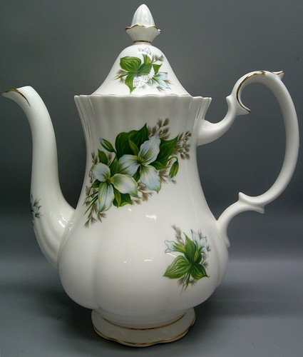 Royal albert trillium - royal,