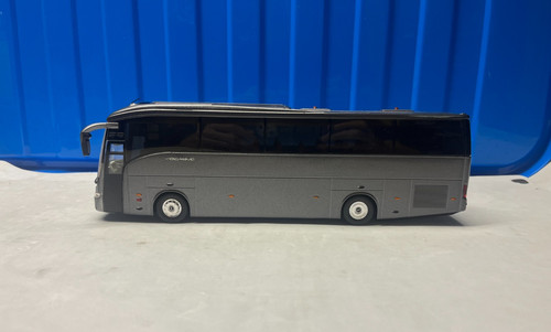 Autobus iveco domino - autobus, 1/43