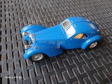 BURAGO, BUGATTI ATLANTIC SCALA 1/24. NO BOX
