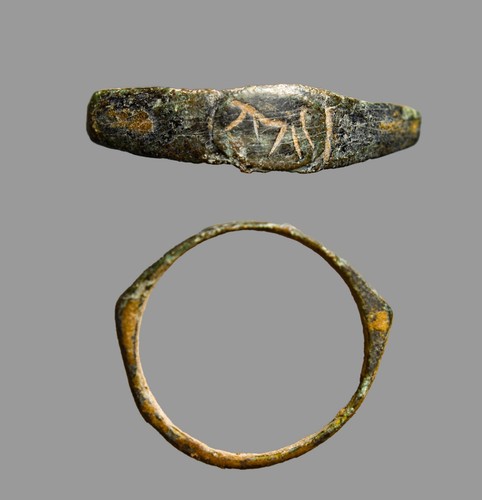 Anello antico con sigillo - , in