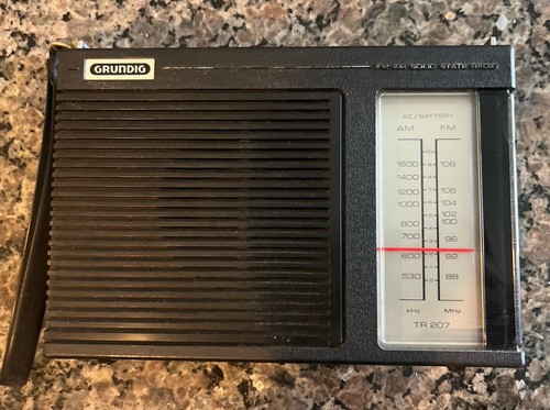 Grundig 207 am - grundig, solid