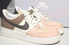 Nike Air Force 1 07 LV8 rosa