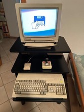 Commodore Amiga 500 con espansione e monitor originale 