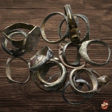 LOTTO 19 anelli antichi romani
