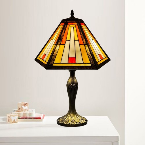 Bellissima lampada tavolo - lampada, da