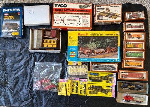 Lotto trenini elettrici - , tyco