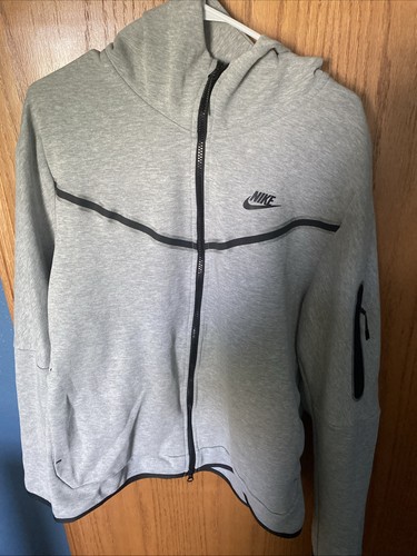 Felpa con cappuccio zip - e,