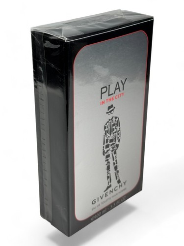 Givenchy gioca nella città - gioca,