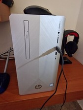 pc fisso + monitor + mouse e