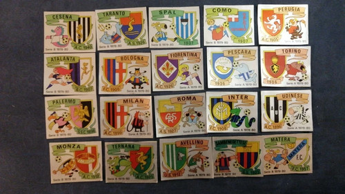 Lotto scudetti figurine - 20,