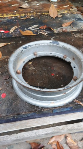 Cerchione vespa cosa 125 - cerchione,