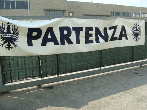 Insegna bianchi partenza giro - bianchi,