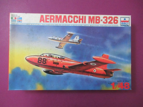 Esci aermacchi 326 scala - esci,