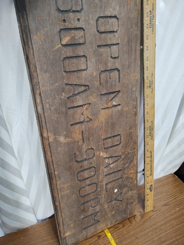 Vecchia insegna legno - vecchia,