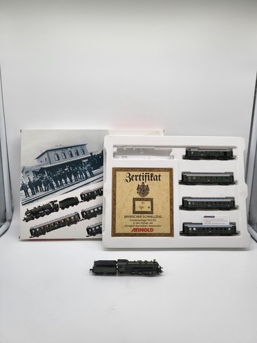 Arnold scala 0235 treno - arnold,