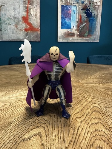 Scare glow motu - glow,