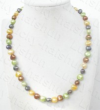Collana di perle multicolore