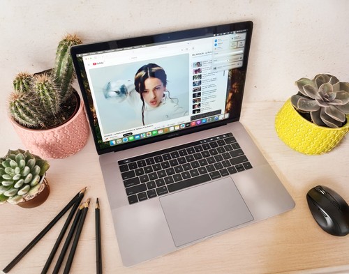 Apple macbook pro - apple, 15"