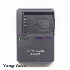 Caricabatteria BC-W126 per